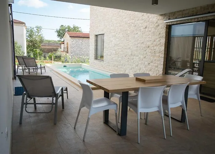 Villa 2in1 By Vacay *