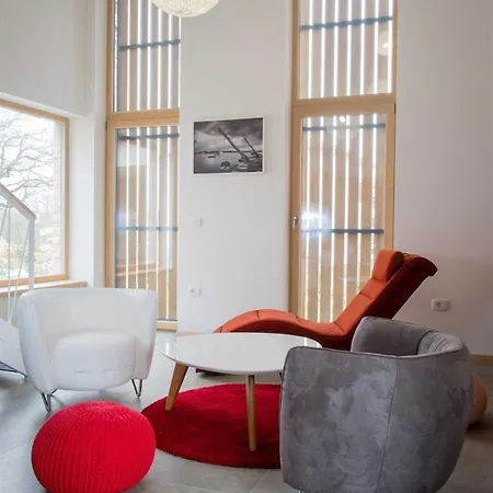 2in1 By Vacay Villa Fiorini
